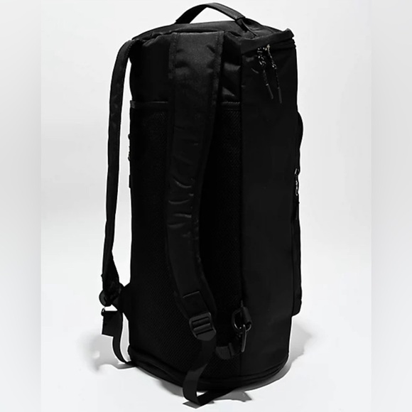 True Religion Switch Black Duffel Backpack - Picture 3 of 8